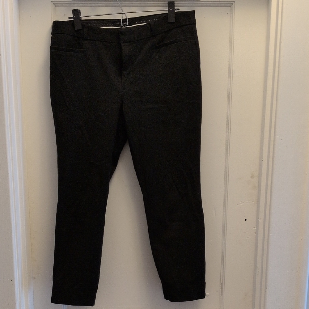 Banana Republic Sloan Black Size 12